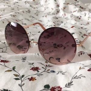 Cotton On sunglasses // LAST CHANCE